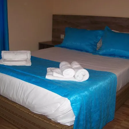 Kusadasi Guest House קוסדסי