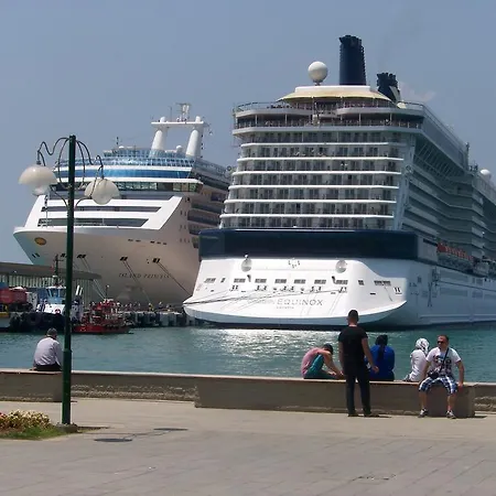 Kusadasi Guest House