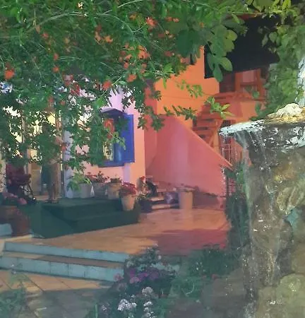 Maison d'hôtes Kusadasi Guest House 2*
